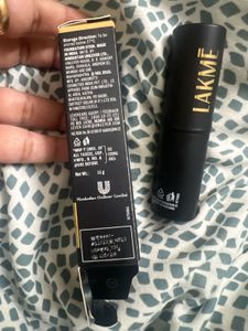 Lakme Foundation Concealer Stick- Neutral Medium
