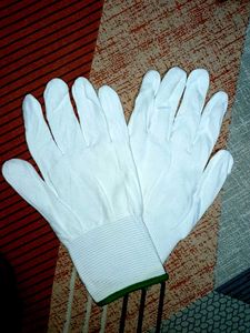 Gloves ( White Colour)