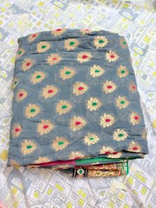 Gray Floral Print Cotton Saree