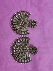 Vintage Style Statement Golden Earrings