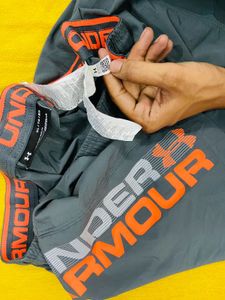 Under Armour Graphic Print Word