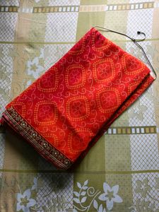 Red &amp; Orange Bandhani Saree
