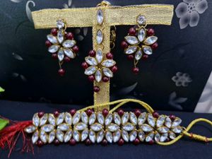Kundan Choker Necklace With Earrings