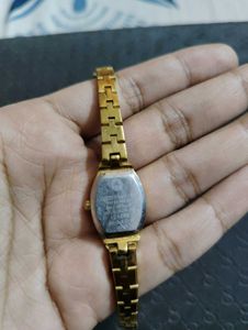 Elegant Citizen Gold Watch