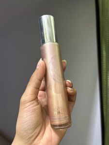 BECCA Ignite highlighter