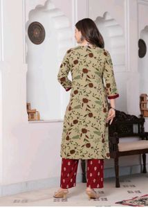 Elegant Floral Print Kurta Set