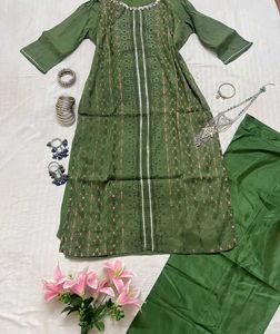 kurti and Pant set