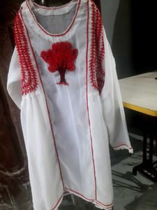 Embroidered Tree Top