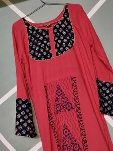 Elegant Embroidered Kurta