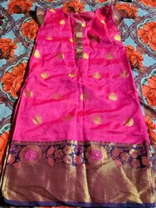Girls Pink & Gold Kurti