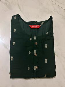 Elegant Green Velvet Kurti