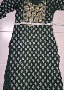Dark Green Kurta And Pant