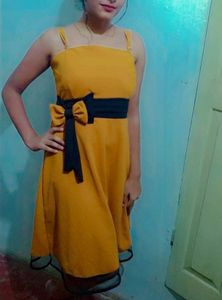 Mustard Black Cute Dress 💕