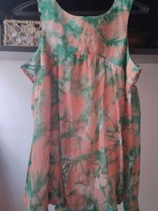 M Size Sleeveless Top