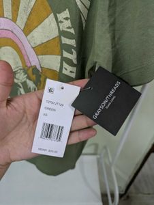 Aesthetic Slim Fit Tshirt