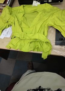 Green peplum top