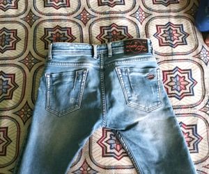 Blue Jeans (size 32)