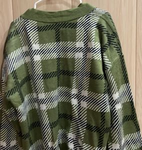 Korean Plaid Cardigan - Cozy &amp; Stylish