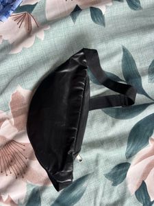 Cross Bag / Sling