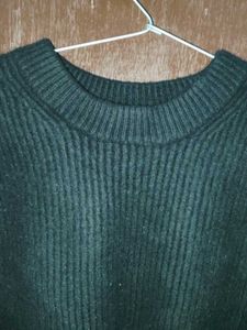 Black Crop Knit Sweater