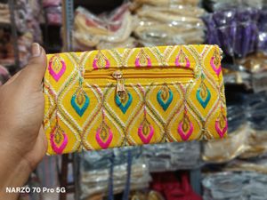 Embroidered Clutch Set
