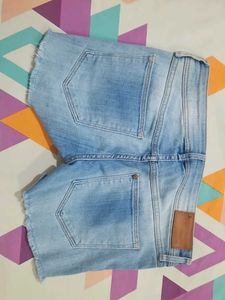 Frayed Hem Denim Shorts