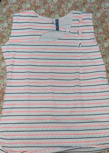 A Beautiful Color Top