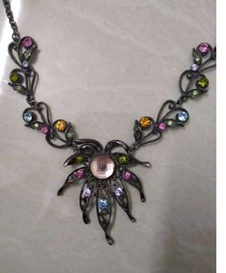 Black Metal Defferent Disign Neckpiece
