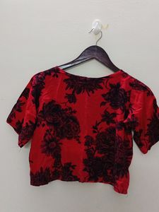 Red ♥️ Floral Crop Top