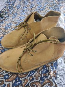 New Clarks Leather Ankle Boots good polish Needed