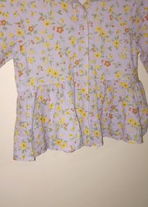 Beautiful Lavender Top💗🎀