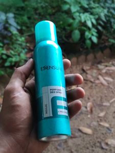 Essensual Perfumed Body Talc and Perfumed Deo Spray For Sale