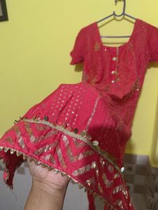 Elegant cremy pink drees set