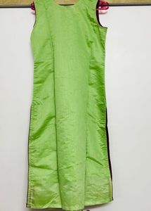 Green Embroidered Kurta