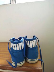 Puma High Ankle Sneakers