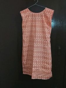 Sleeveless Kurti Upto Knee Length