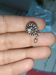 Sliver Oxidise Nose pin