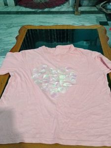 Pink Heart Design T-shirt