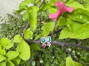EMERALD GREEN WITH PINK AD STONE EARRINGS