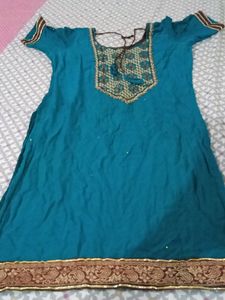 Kurti With Dupatta