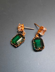 Pretty Emerald Earrings