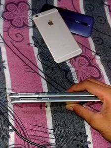HTC Smartphones - For Parts or Repair