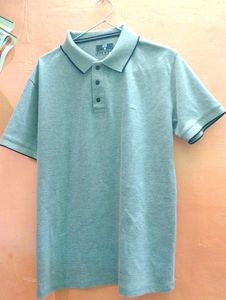 H&amp;M SUPERIOR QUALITY REGULAR FIT T-SHIRT