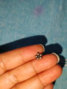 New 92.5 Hallmarked Screw Type Silver Nosepin