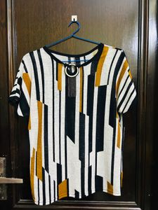 Striped Women&#39;s Top