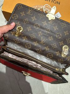 Lv Luxury Handbag First Copy