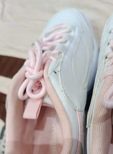 White &amp; Pink Casual Shoes
