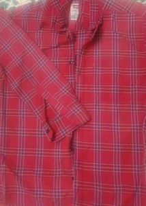 Levi&#39;s Red Plaid Button-Down Shirt