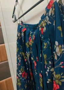 Stylish Floral Summer Top