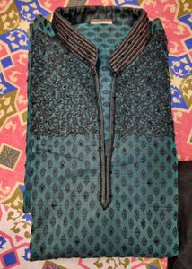Embroidered Kurta Set (size 40)